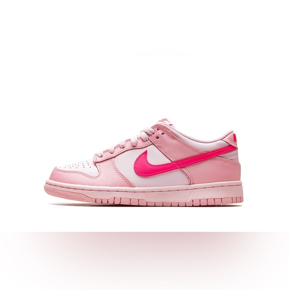 Nike Dunk Low Triple Pink - Picture 3 of 7